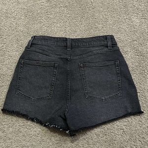 women’s black jean shorts